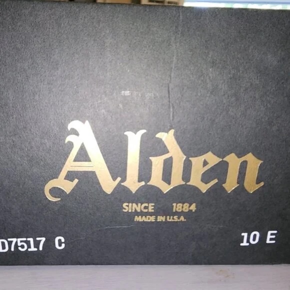 Alden Snuff Suede Long Wing Blucher (10 E) - Picture 4 of 7